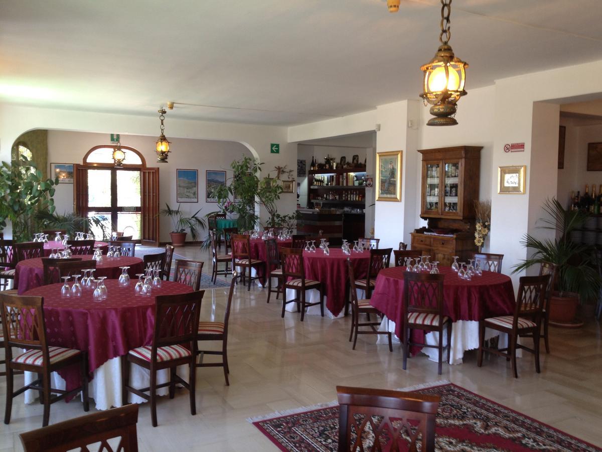 Hotel Miravalle Misilmeri Ngoại thất bức ảnh