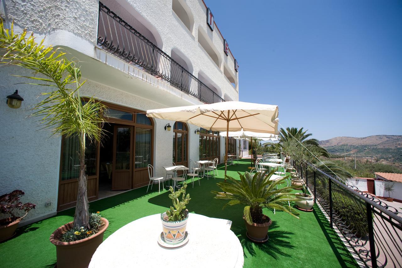 Hotel Miravalle Misilmeri Ngoại thất bức ảnh