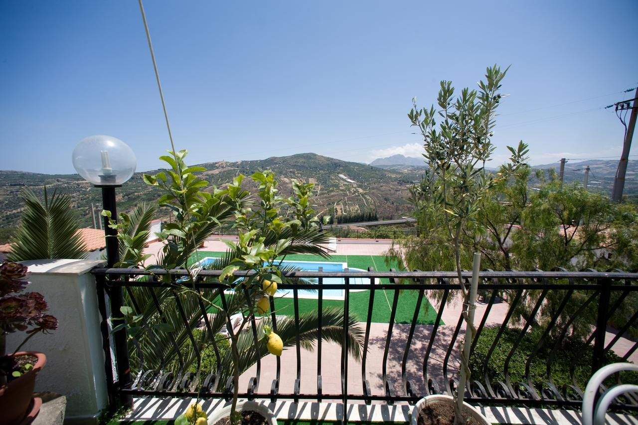 Hotel Miravalle Misilmeri Ngoại thất bức ảnh